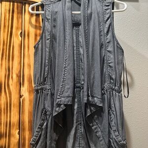 Gray Sleeveless Vest with Pockets